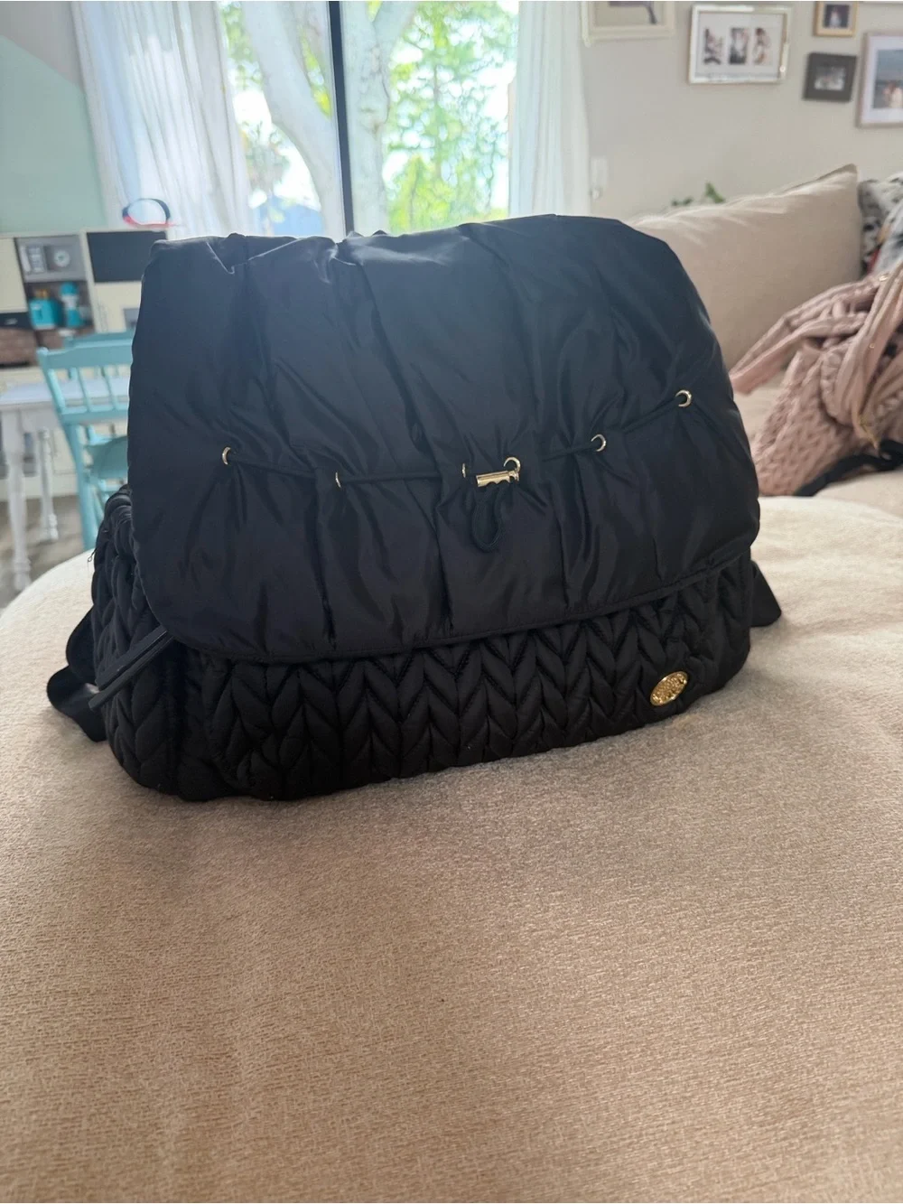 Happ Brand stylish black